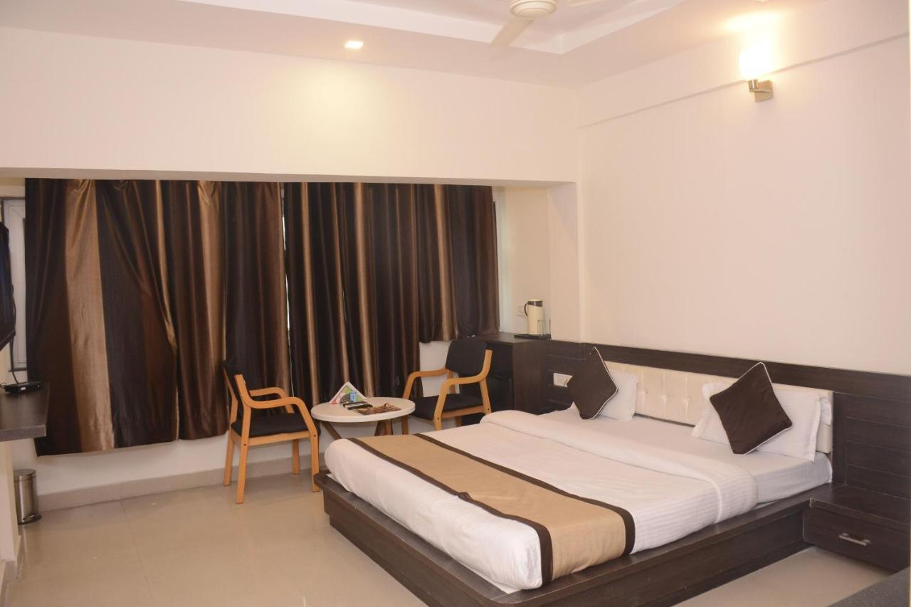Hotel Bharat 科塔 外观 照片