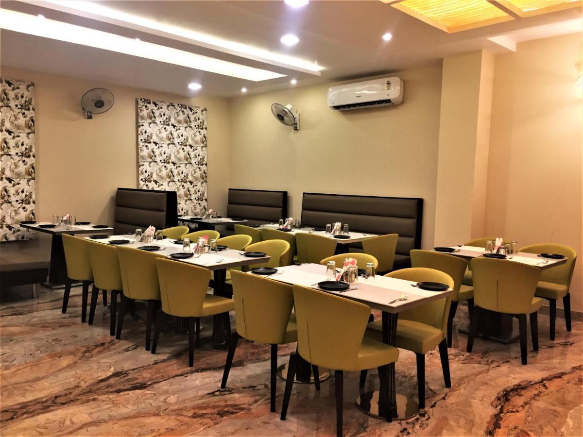 Hotel Bharat 科塔 外观 照片