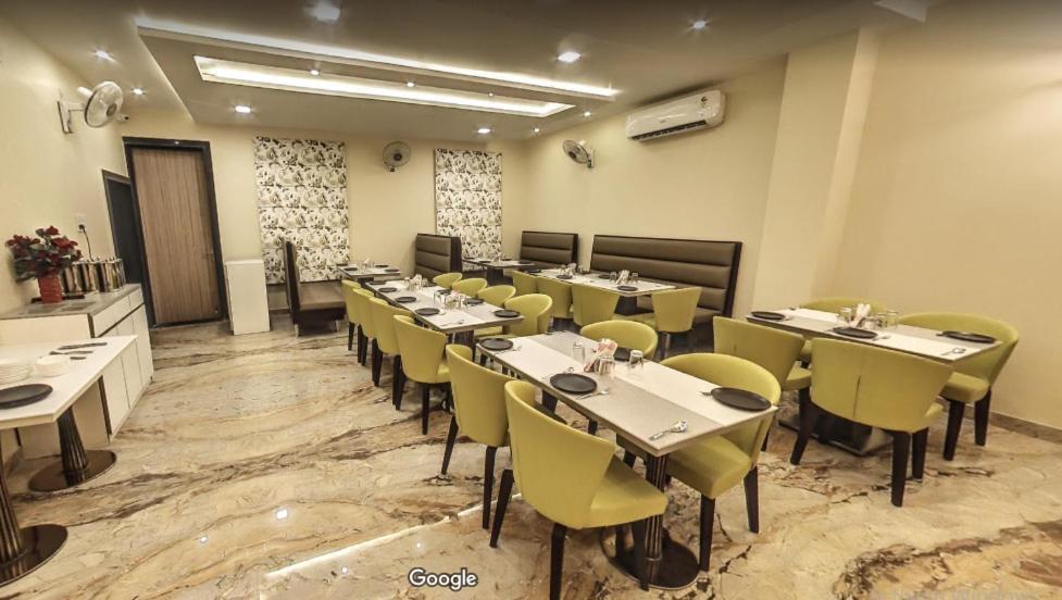 Hotel Bharat 科塔 外观 照片