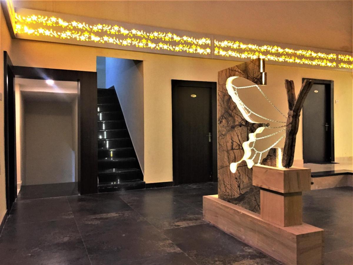 Hotel Bharat 科塔 外观 照片