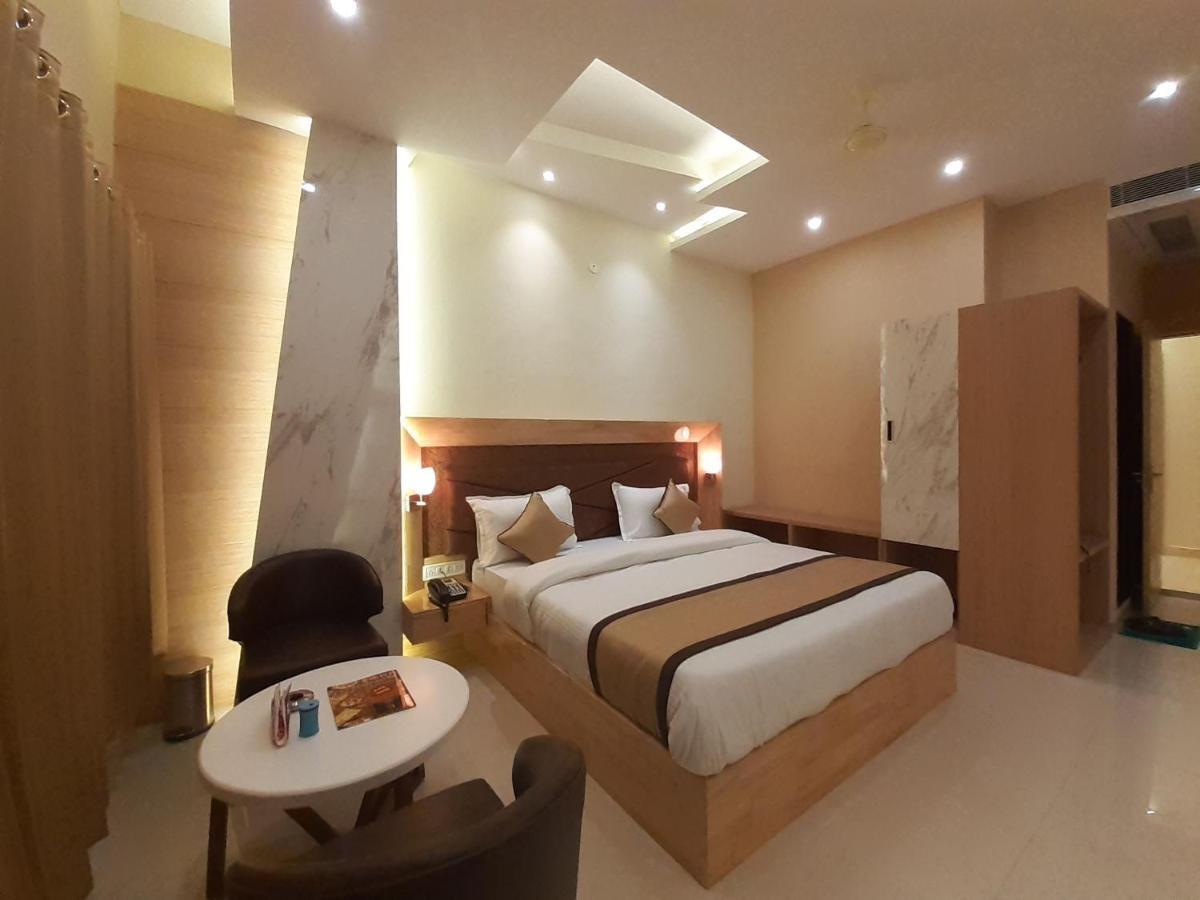 Hotel Bharat 科塔 外观 照片